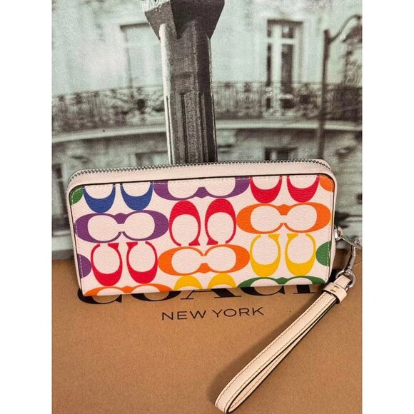 Coach C4537 Long Zip Around Wallet In Rainbow Signature Canvas - Picture 2 of 5